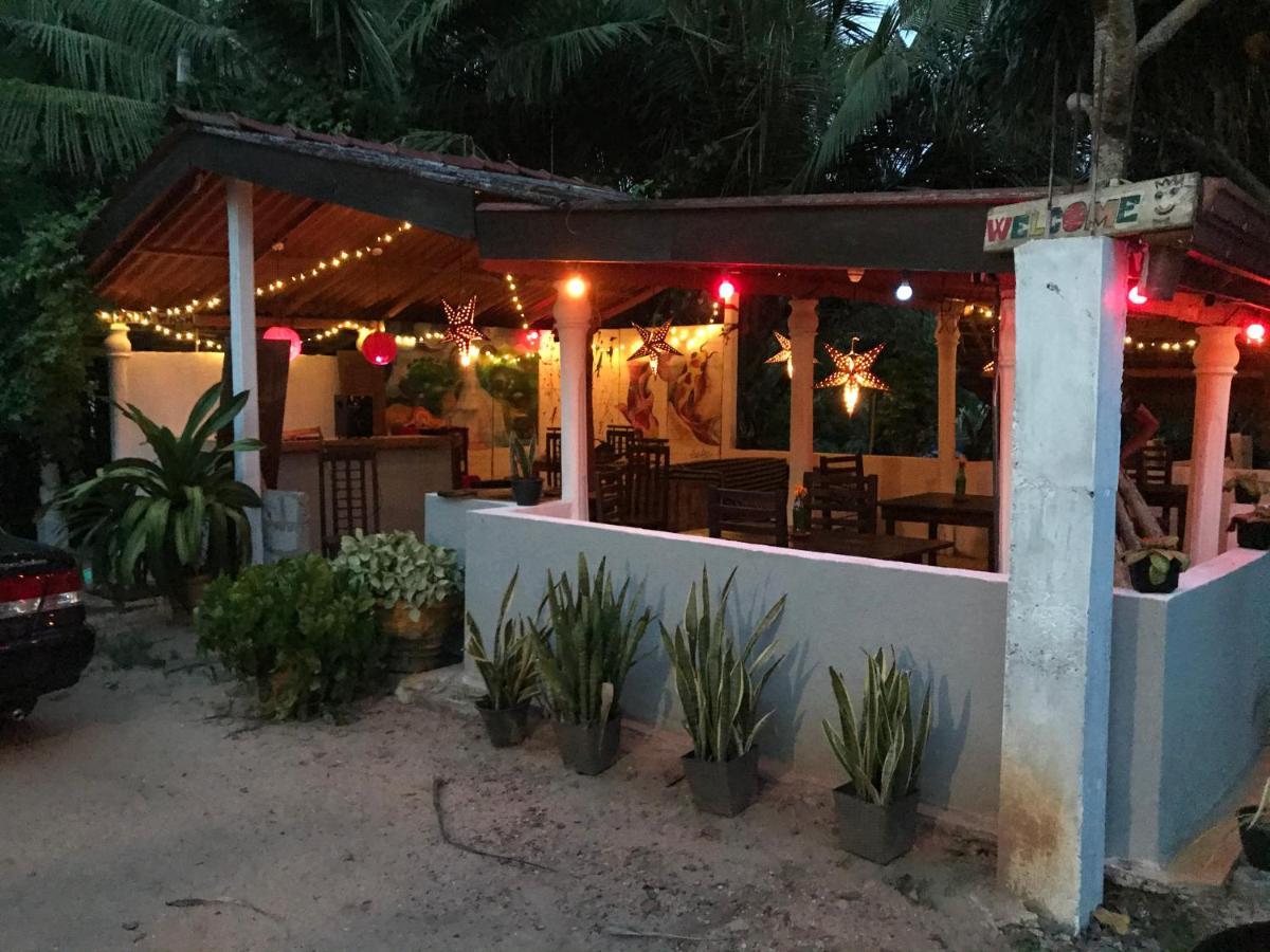 Mallika Guest House Tangalle Esterno foto